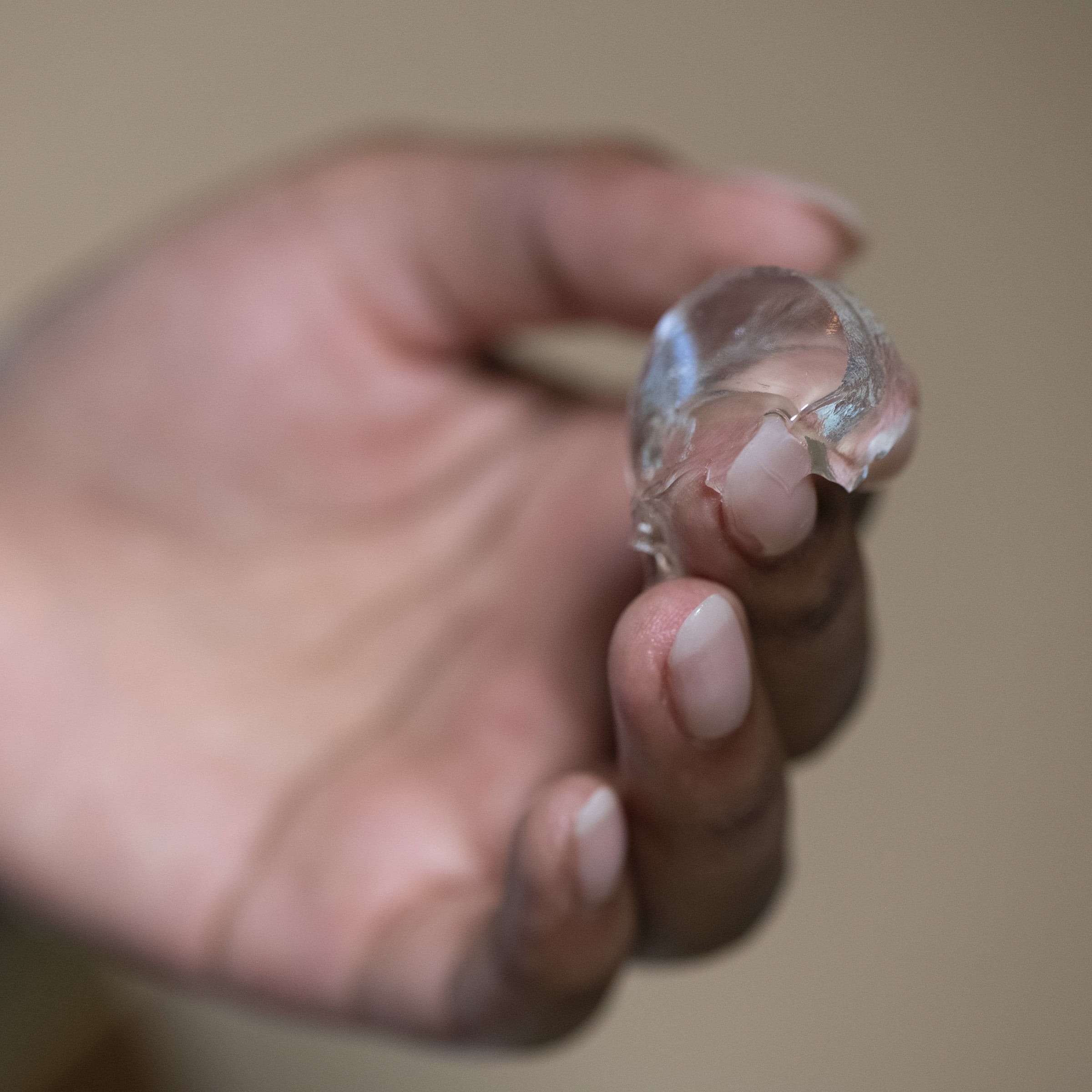 Ampro Shine 'n Jam® Magic Fingers® Edge Magic Gel, Frizz Control, 4 oz., Female